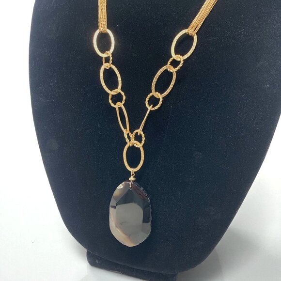 Gold-Tone & Orca Agate Multi-Strand Necklace With Hammered Oval Links - Picture 2 of 5